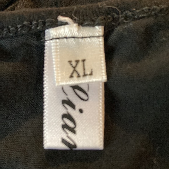 WOMENS SZ XL BLACK LIAM KIM OFF THE SHOULDER FLORAL PEEK A BOO LONG SLEEVE - Picture 6 of 8